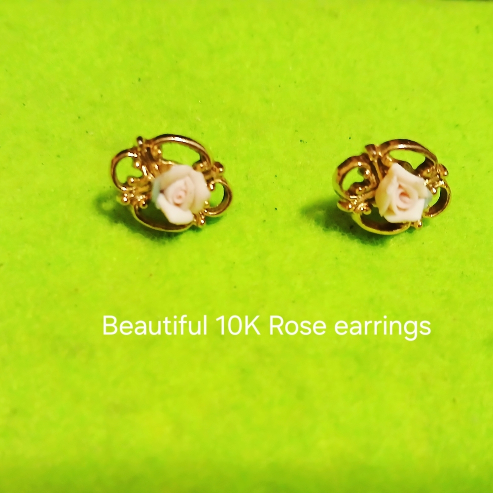 10K Gold Earrings with Pink Rose Accents